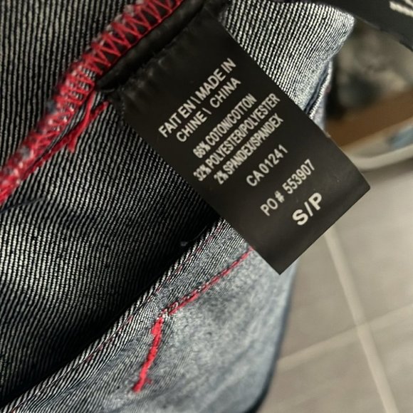 Simons NV Campaign Deep Denim Blue Women’s Jacket Red Contrast Stitching Y2K - Picture 9 of 9